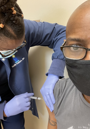 george-freeney-jr-coivid19-vaccinated-001-